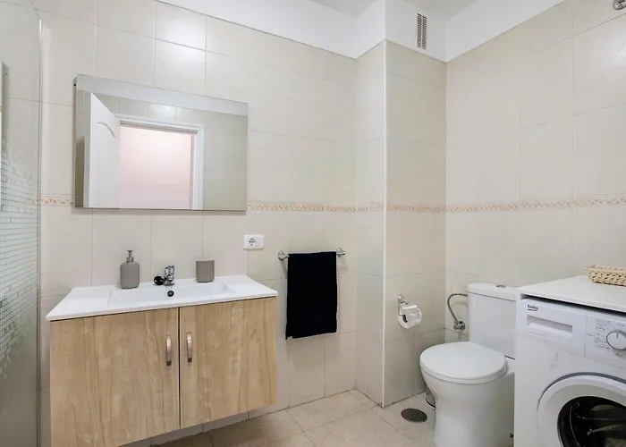 El Pisito De Momo Candelaria